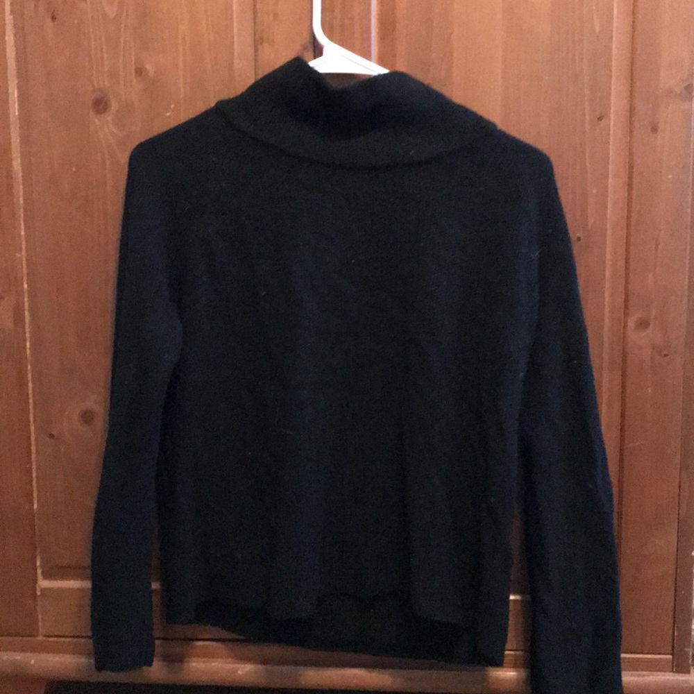 black turtle neck long sleeve